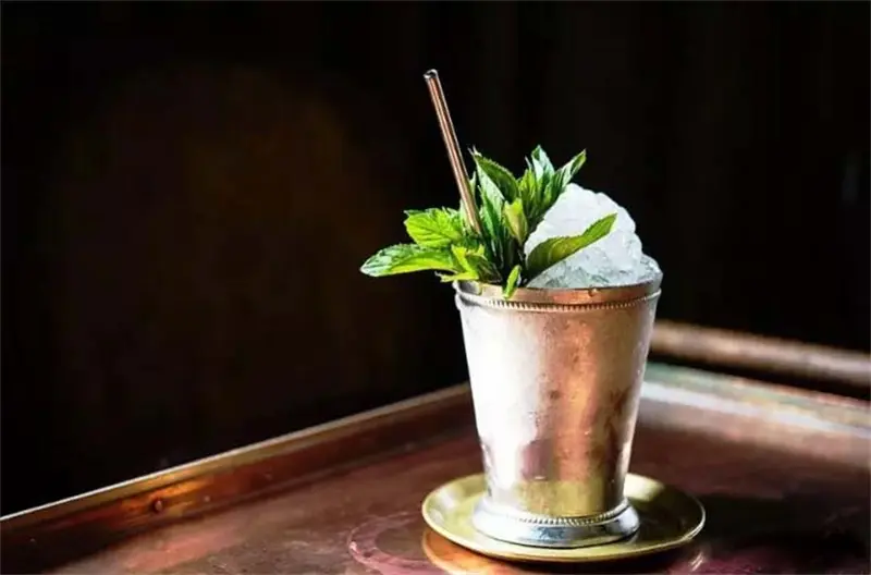 10 common cocktail glasses8.jpg