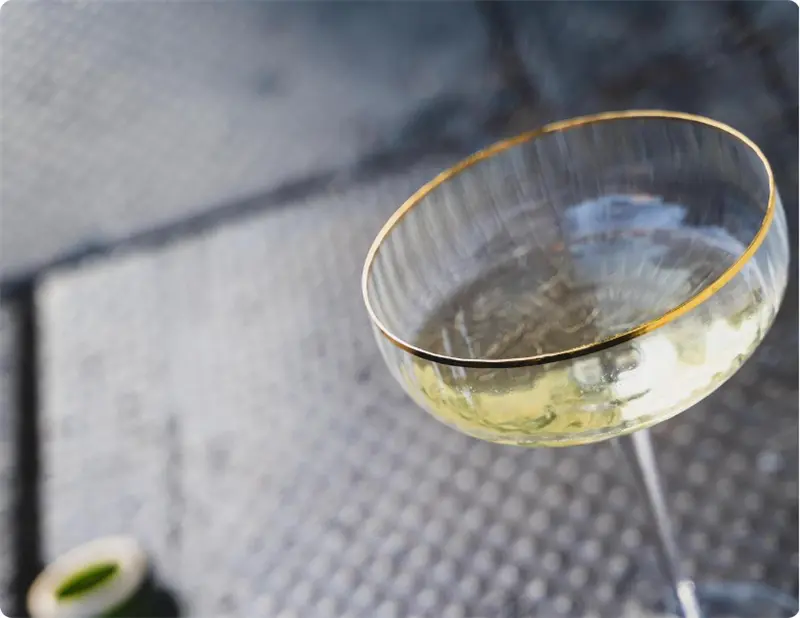 Knowledge about champagne glasses3.jpg