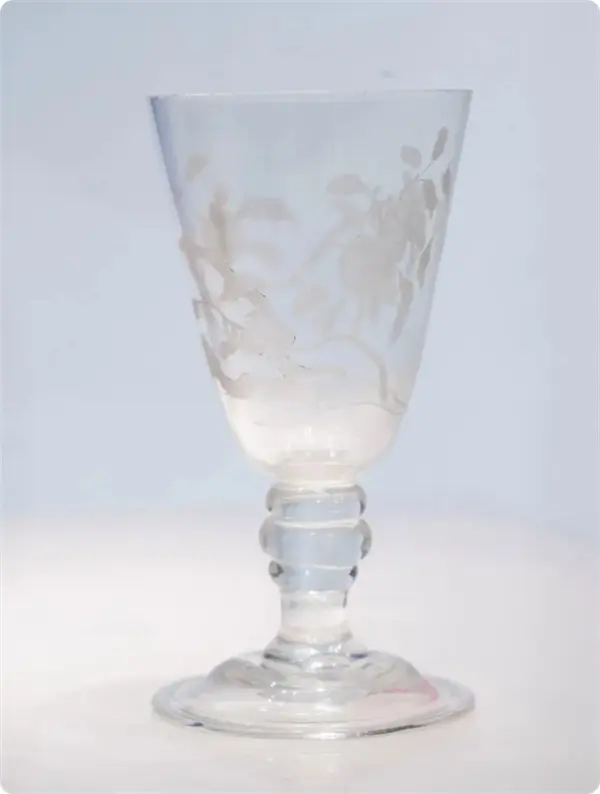 Chinese glass originated43.jpg