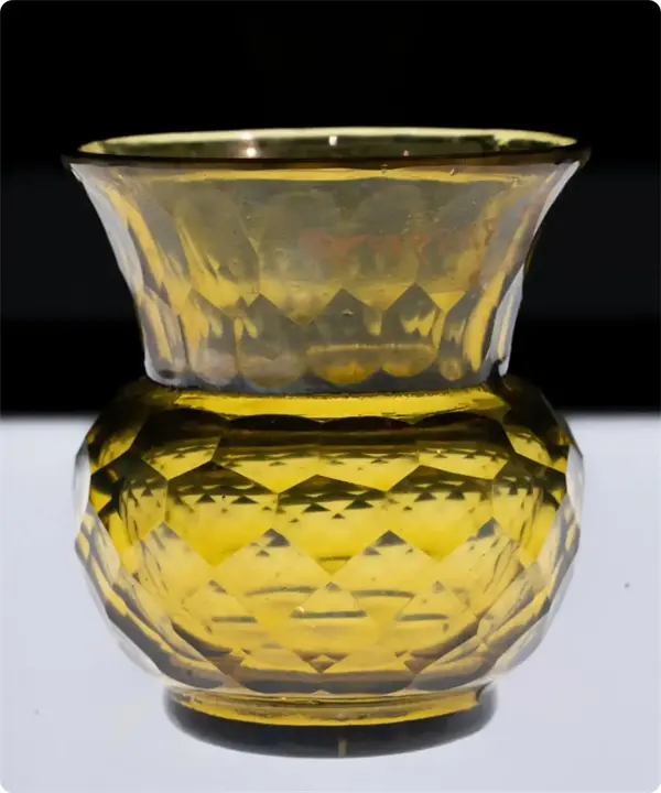 Chinese glass originated4.jpg